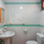 Glorious Le Pavoncelle One Bedroom Sleeps Four Num1453 *